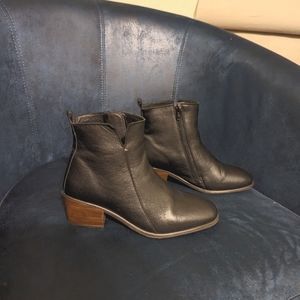 Naot Women's Boots